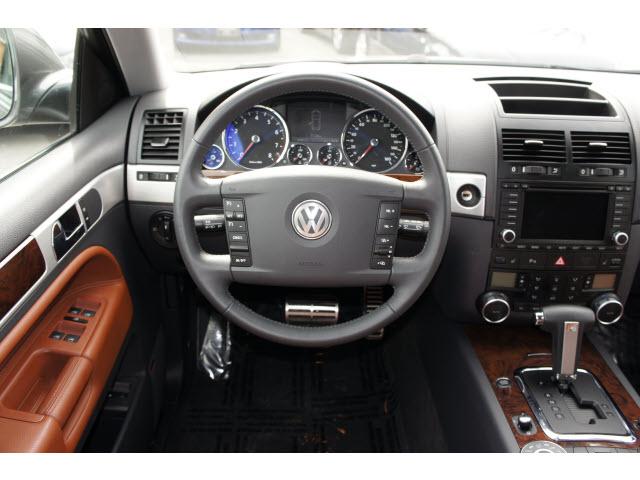 2008 Volkswagen Touareg 2 Limited 4D Utility 4WD