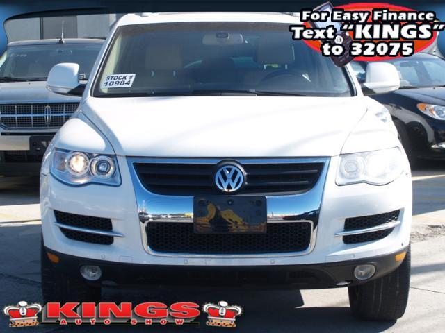 2008 Volkswagen Touareg 2 Roadster Quattro AWD Convertible