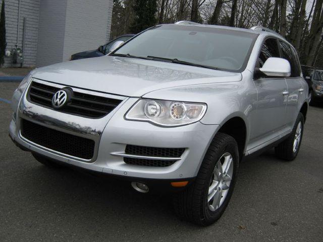 2008 Volkswagen Touareg 2 Renegade - Clean Carfax