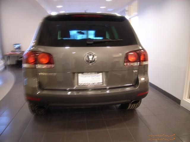 2008 Volkswagen Touareg 2 Limited 4D Utility 4WD