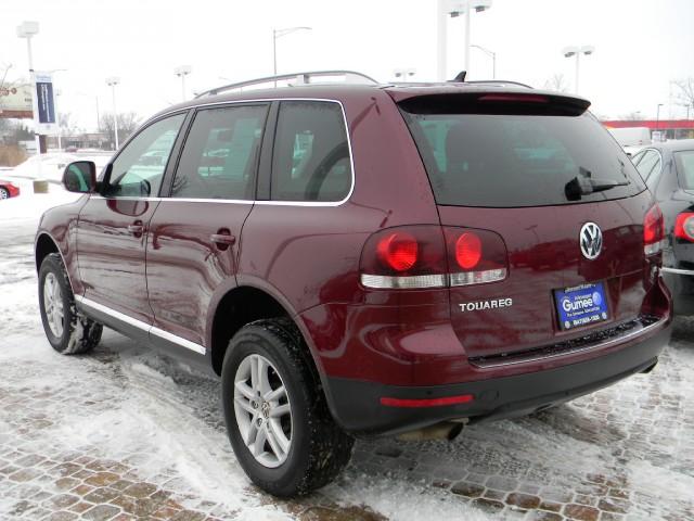 2008 Volkswagen Touareg 2 2 Dr SC2 Coupe