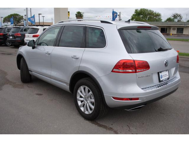 2012 Volkswagen Touareg 2 4.0L Automatic S