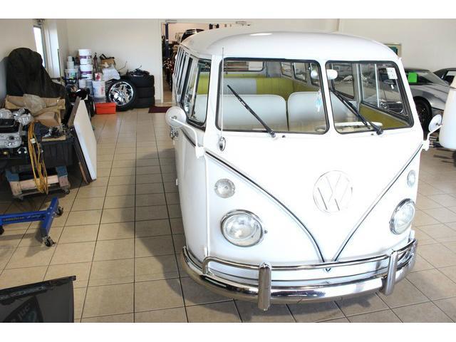 1967 Volkswagen Van XLT Sport 4.6L 2WD