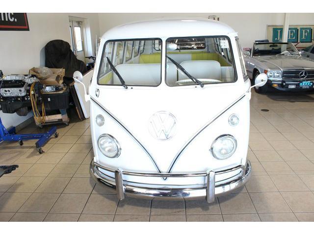 1967 Volkswagen Van XLT Sport 4.6L 2WD