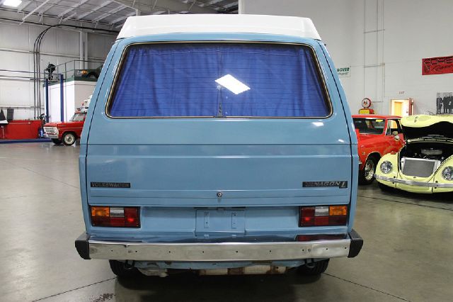 1980 Volkswagen Vanagon 4dr Sport Sdn Auto RWD