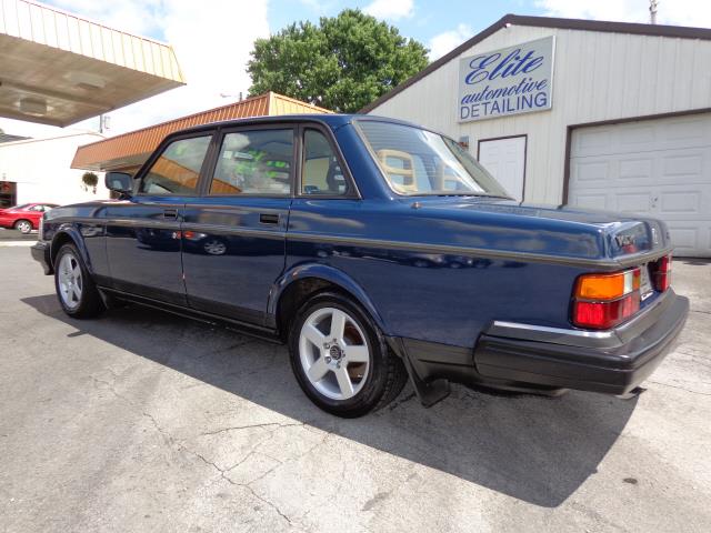 1992 Volvo 240 3.5tl W/tech Pkg