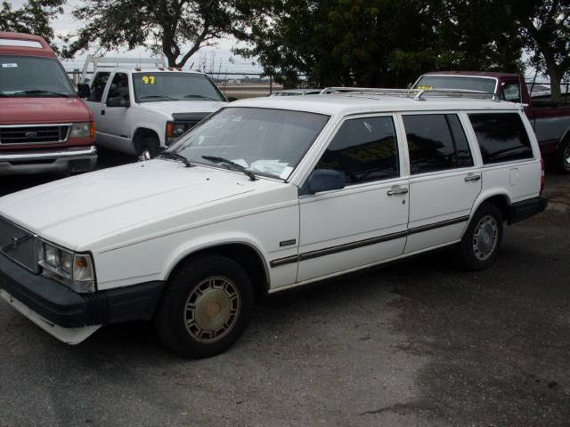 1988 Volvo 740 Series Turbo Sport Convertible