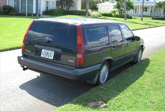 1994 Volvo 850 Series Base