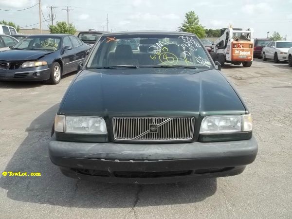 1995 Volvo 850 Series LS Special Value