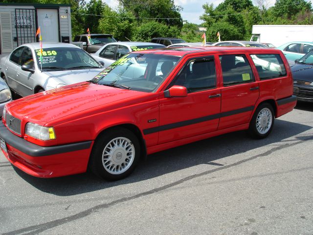 1996 Volvo 850 Series W/leather