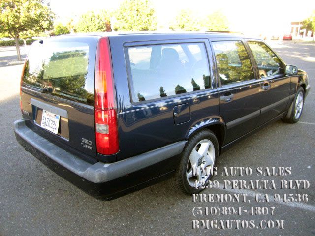 1996 Volvo 850 Series Series 4