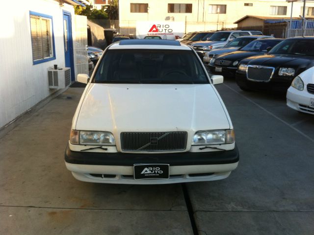 1997 Volvo 850 Series LS Special Value