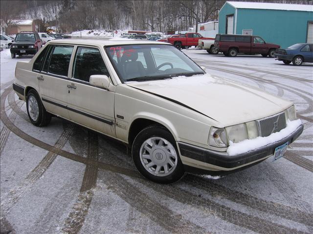 1994 Volvo 960 Series Base