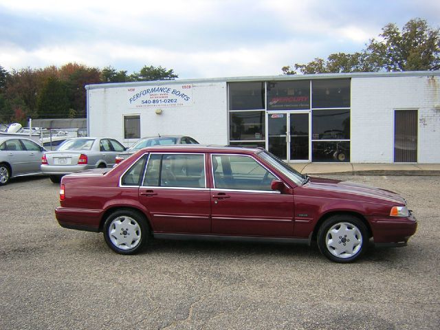 1997 Volvo 960 Series Base