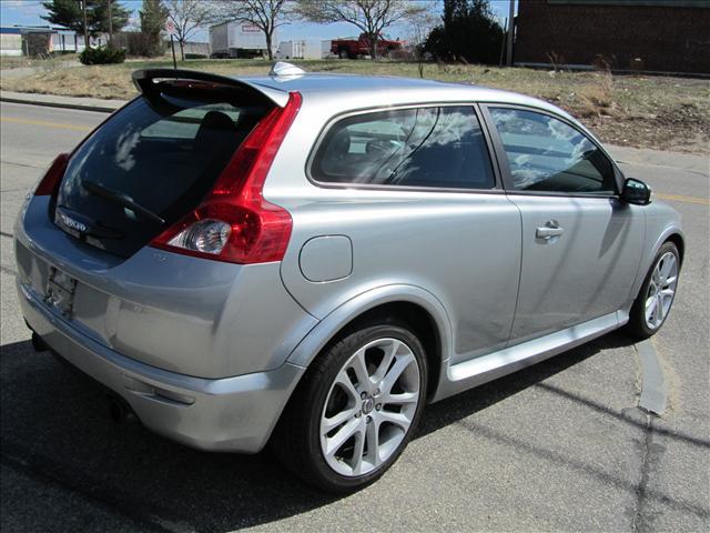 2008 Volvo C30 5.5L V12