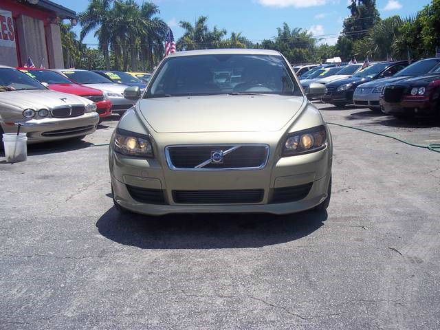 2008 Volvo C30 5.5L V12