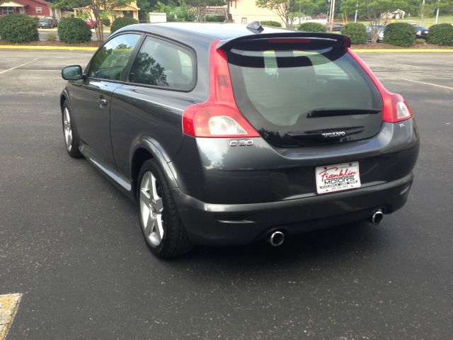 2008 Volvo C30 5.5L V12