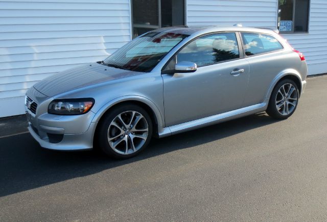 2008 Volvo C30 5.5L V12