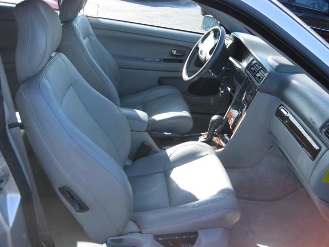 1999 Volvo C70 SLT 3RD ROW 4X4