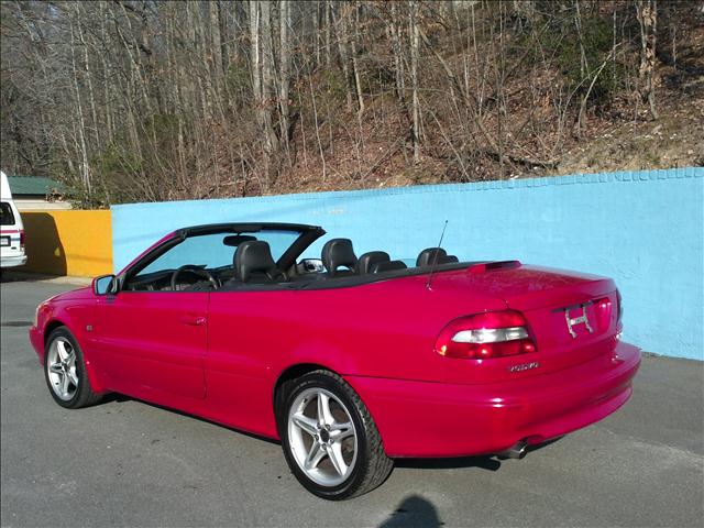 2000 Volvo C70 SLT 3RD ROW 4X4