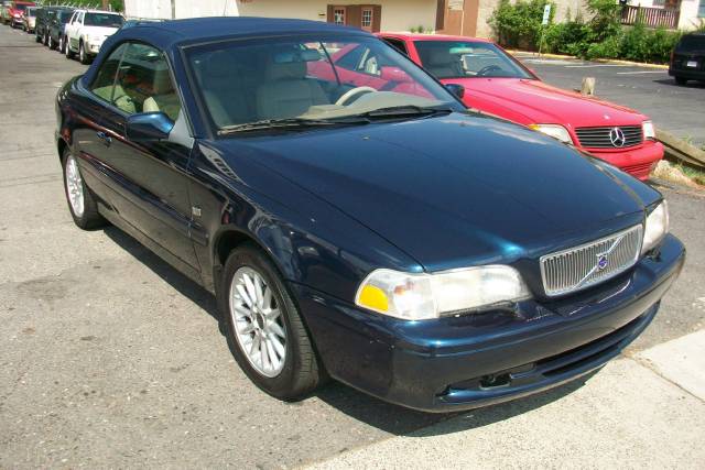 2000 Volvo C70 SL1