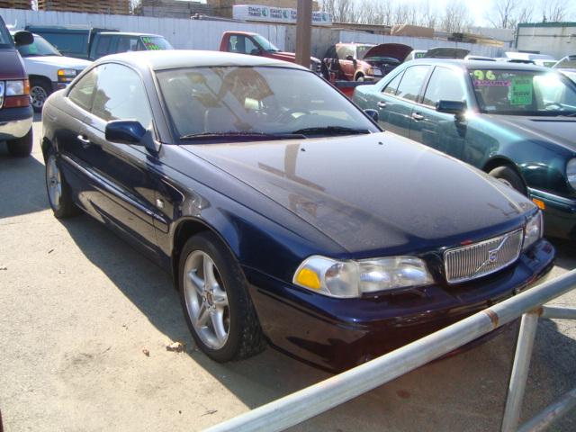 2000 Volvo C70 SLT 3RD ROW 4X4