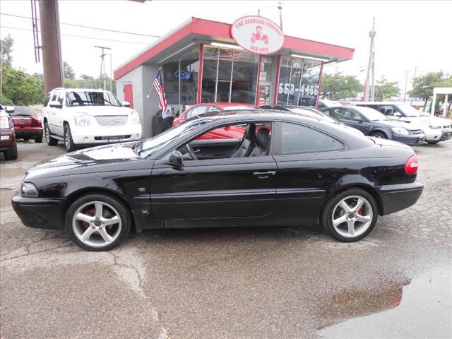 2001 Volvo C70 SLT 3RD ROW 4X4