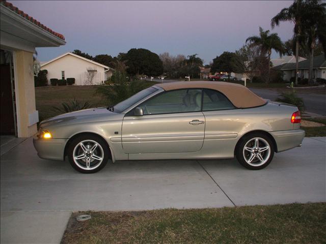 2001 Volvo C70 Sport 4x4