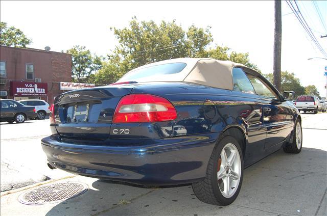 2002 Volvo C70 SLT 3RD ROW 4X4