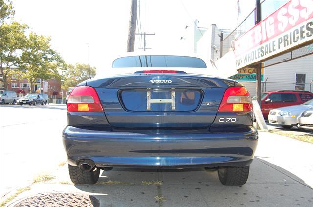 2002 Volvo C70 SLT 3RD ROW 4X4