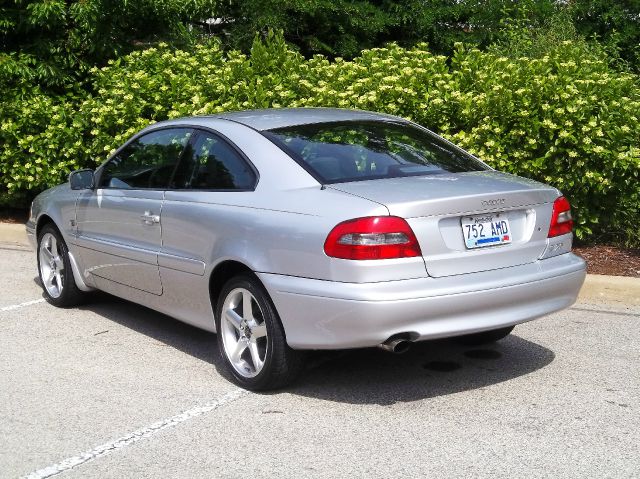 2002 Volvo C70 V6 4WD Limited