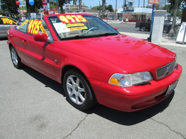 2002 Volvo C70 4dr 114 WB XLT 4WD