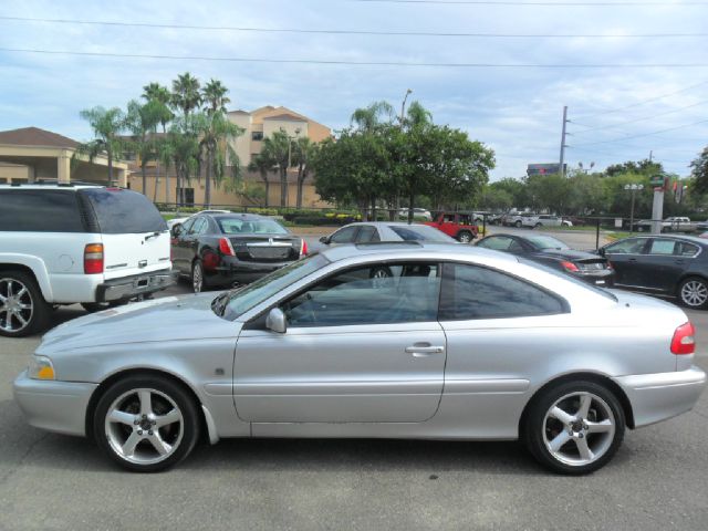 2002 Volvo C70 Lariat Superduty DRW