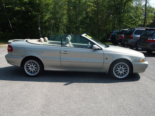 2003 Volvo C70 SLT 3RD ROW 4X4