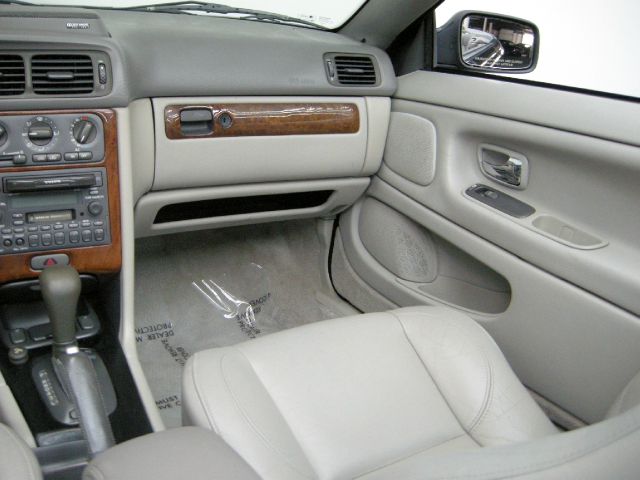 2004 Volvo C70 4dr Overland 4WD 4x4 SUV