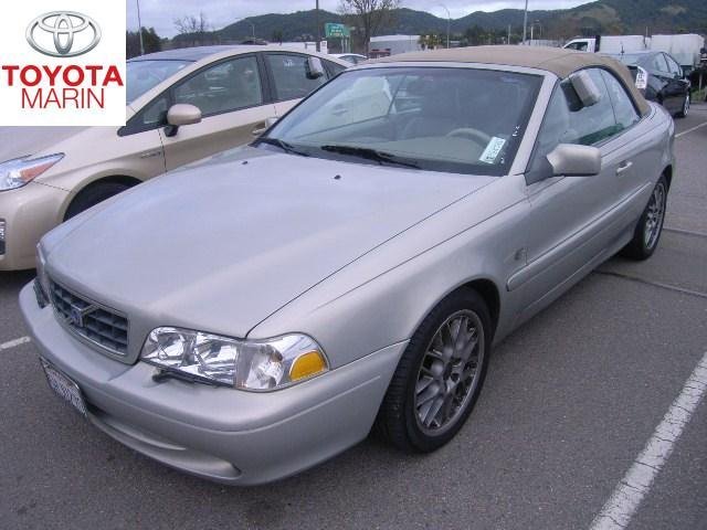 2004 Volvo C70 Limited Pickup 4D 6 1/2 Ft