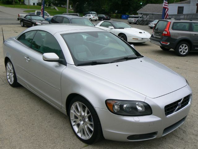 2006 Volvo C70 4X4 ED. Bauer EL