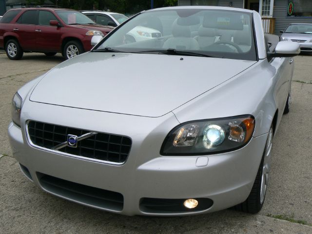 2006 Volvo C70 4X4 ED. Bauer EL