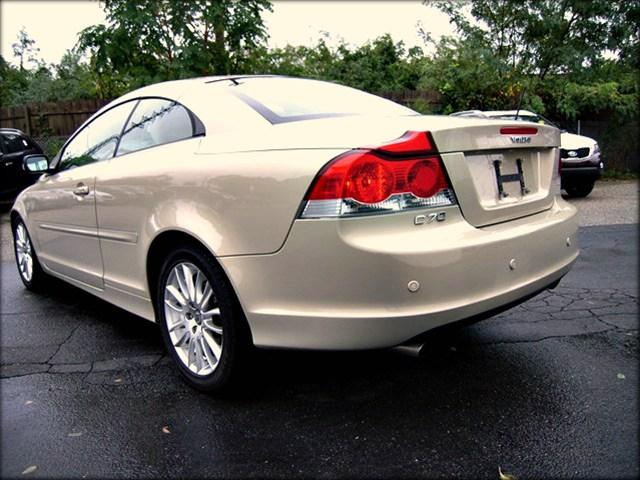 2007 Volvo C70 4X4 ED. Bauer EL