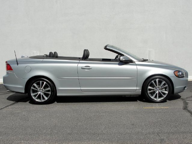 2010 Volvo C70 LS 4+4