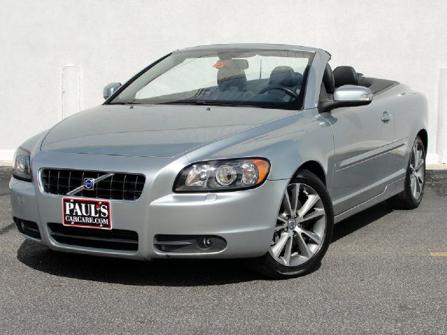 2010 Volvo C70 LS 4+4