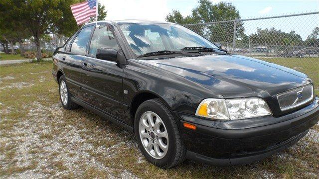 2000 Volvo S40 Unknown