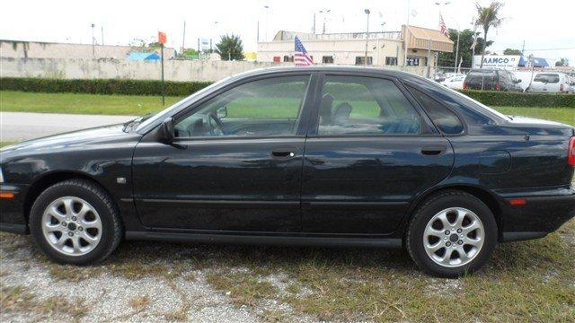 2000 Volvo S40 Unknown