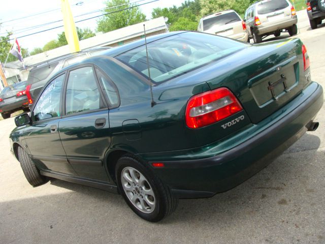 2000 Volvo S40 Series 4