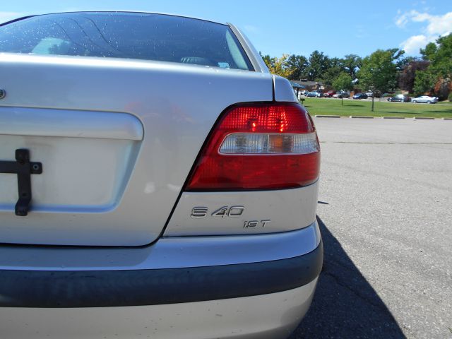 2001 Volvo S40 3.5tl W/tech Pkg