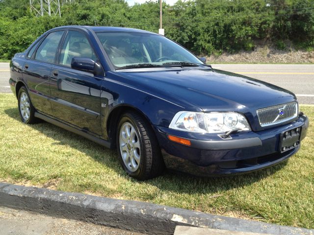 2002 Volvo S40 8