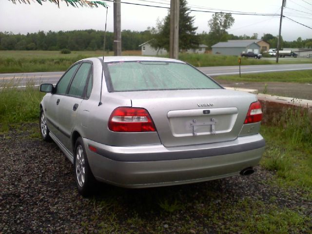 2002 Volvo S40 8