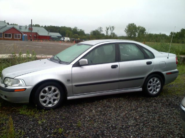 2002 Volvo S40 8