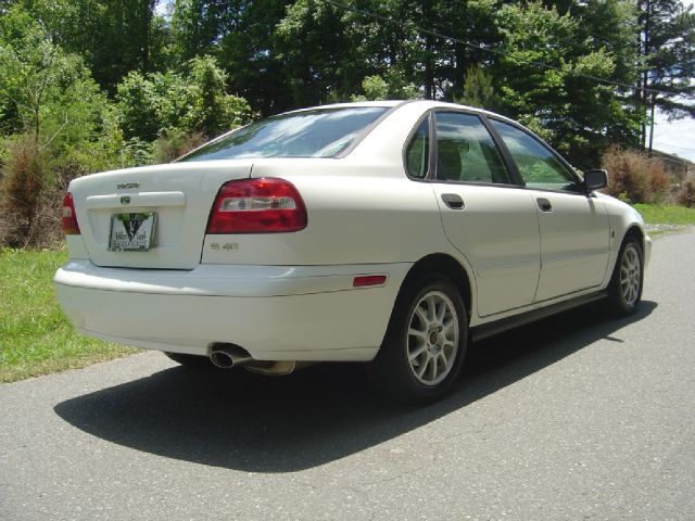 2004 Volvo S40 8