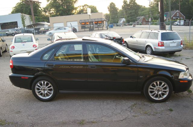 2004 Volvo S40 8